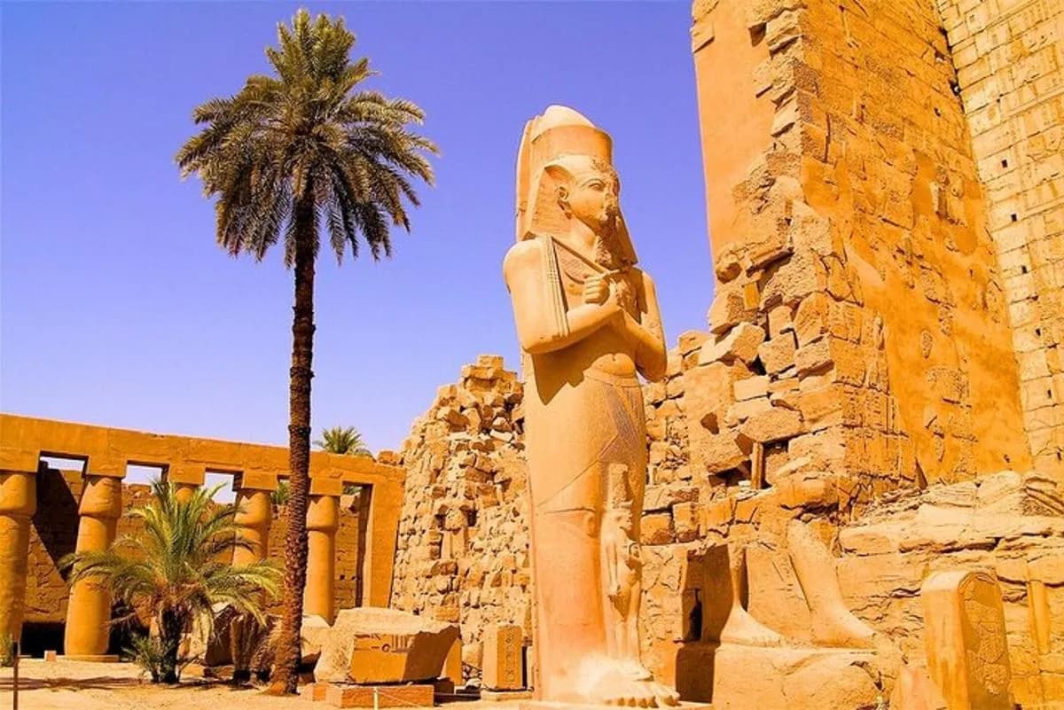 Luxor Hot Air Balloon Premium Minibus Tour – 1 Day & 1 Night - 1